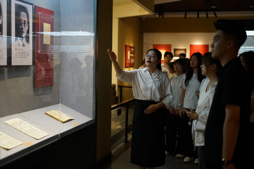 微信图片_20251111195925.png 微信图片_20251111195925.png